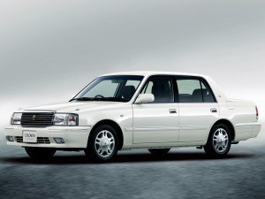 Toyota Crown XS10 Sedan depuis 2001