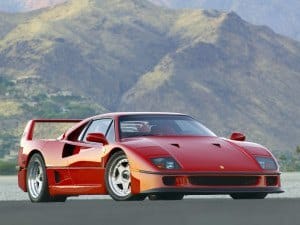 Ferrari F40 1988-1992 US vue AV - photo Ferrari