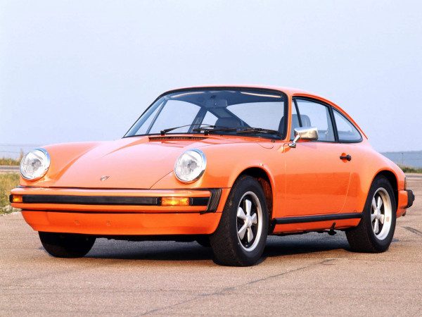 Porsche 911 Carrera 2.7 1973-1975 vue AV - photo Porsche