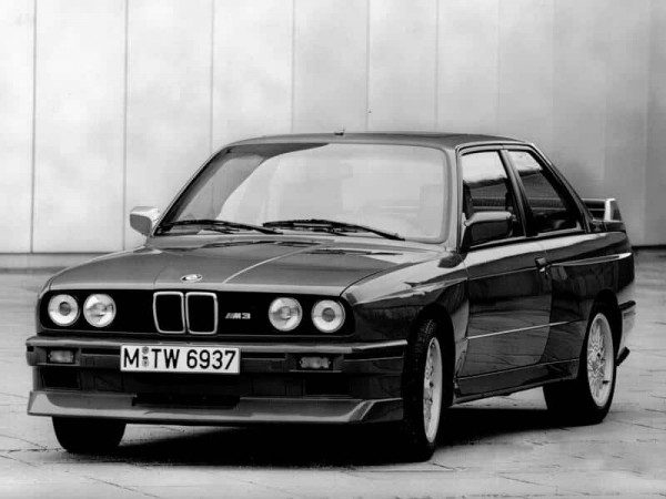 BMW M3 E30 Evo II 1988 - photo BMW