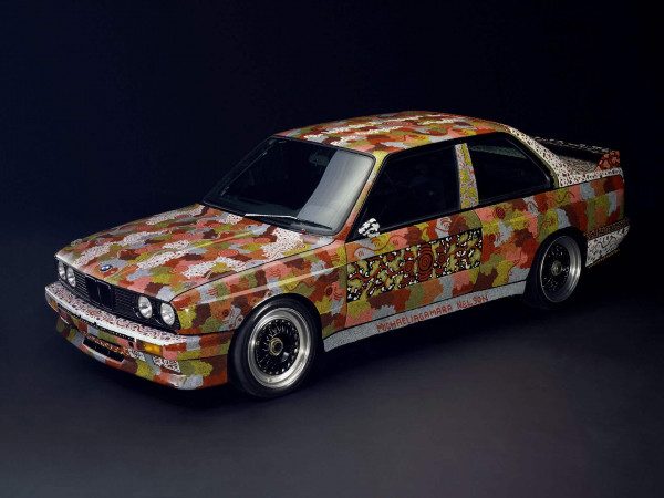 BMW M3 E30 Art Car by Michael Jagamar Nelson 1989 vue AV - photo BMW