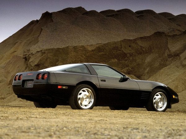 Chevrolet Corvette Sport Coupe 1991-1994 vue AR - photo Chevrolet