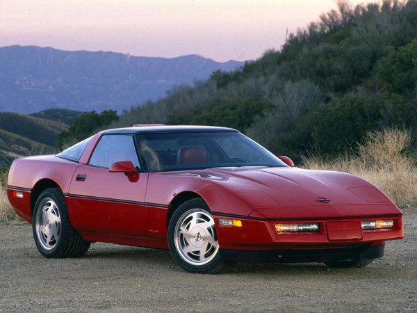 Chevrolet Corvette ZR-1 1990 vue AV - photo Chevrolet