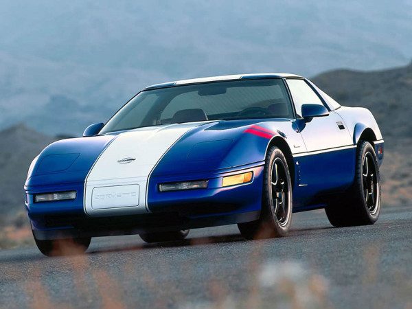 Chevrolet Corvette Grand Sport Coupe 1996 vue AV - photo Chevrolet