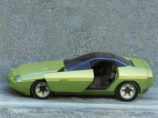 Chevrolet Corvette Ramarro concept Bertone 1984 - photo Bertone