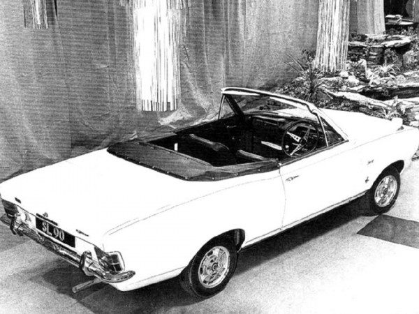 Vauxhall Viva HB convertible Crayford 1968 vue AR - photo Crayford