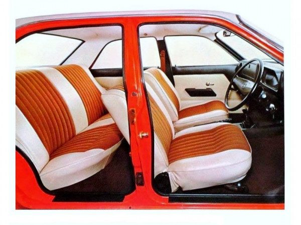 Chevrolet 1300 1975-1978 intérieur - photo GMSA