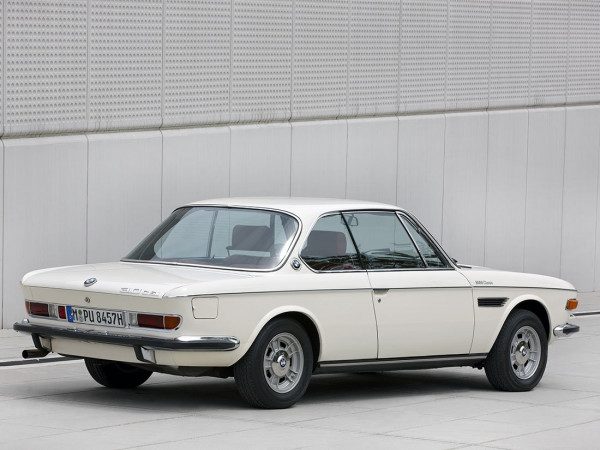 BMW 3.0 CSi E9 1971-1973 vue AR - photo BMW Classic