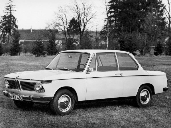 BMW 1600-2 1966-1967 vue AV - photo BMW