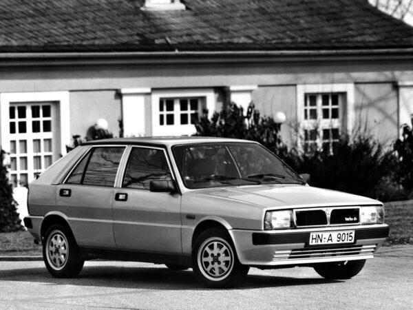 Lancia Delta turbo ds 1986-1991 vue AV - photo Lancia Allemagne