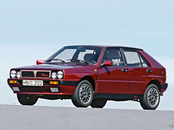 Lancia Delta HF integrale 1987-1989 vue AV - photo Lancia Allemagne