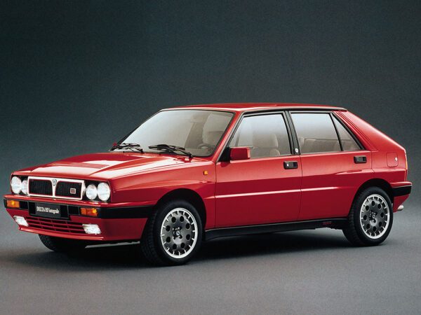 Lancia Delta HF integrale 16v 1989-1991 vue AV - photo Lancia