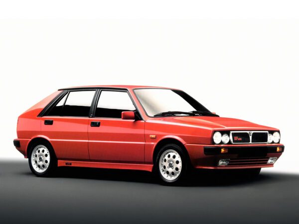 Lancia Delta HF Turbo 1991-1992 vue AV - photo Lancia