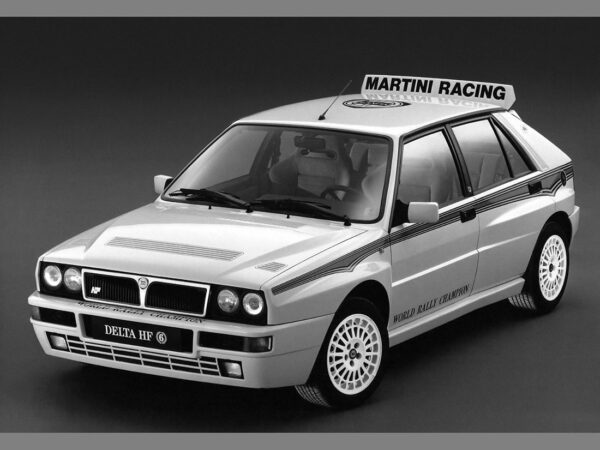 Lancia Delta HF integrale Evoluzione Martini 6 1992 vue AV - photo Lancia