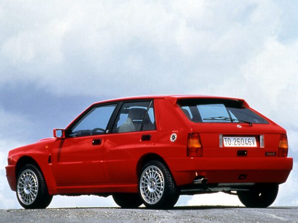 Lancia Delta HF integrale Evoluzione 2 1993-1994 vue AR - photo Lancia