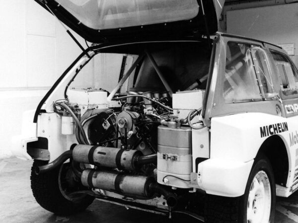 MG Metro 6R4 1985-1986 vue du moteur - photo Austin Rover