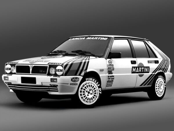 Lancia Delta HF 4WD Groupe A 1987 - photo Lancia