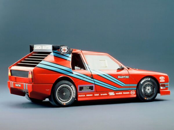 Lancia ECV prototype 1987 vue AR - photo Lancia