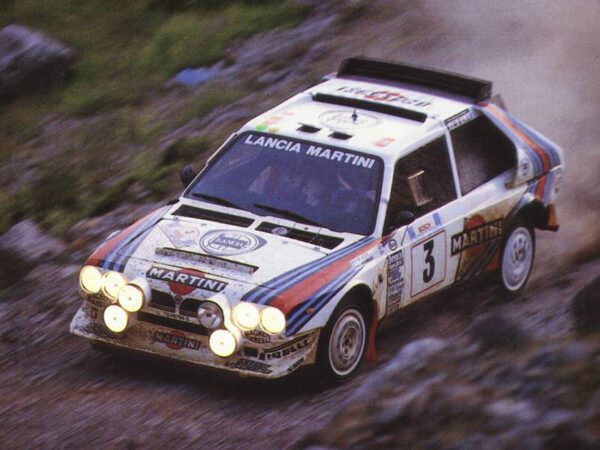 Lancia Delta S4 Corse groupe B 1986 - photo Lancia