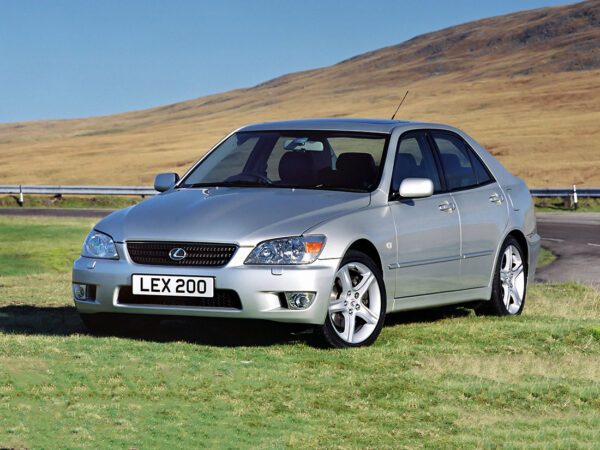 Lexus IS 2001-2005 vue AV - photo Lexus