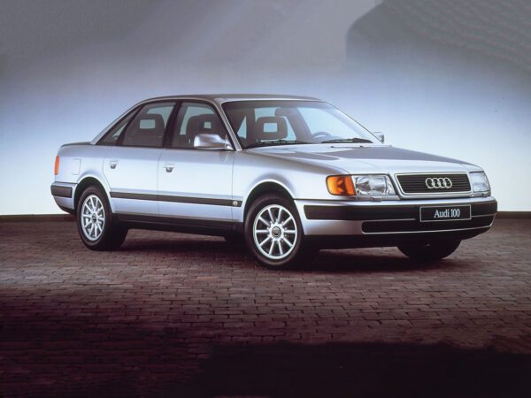 Audi 100 C4 1990-1994 vue AV - photo Audi