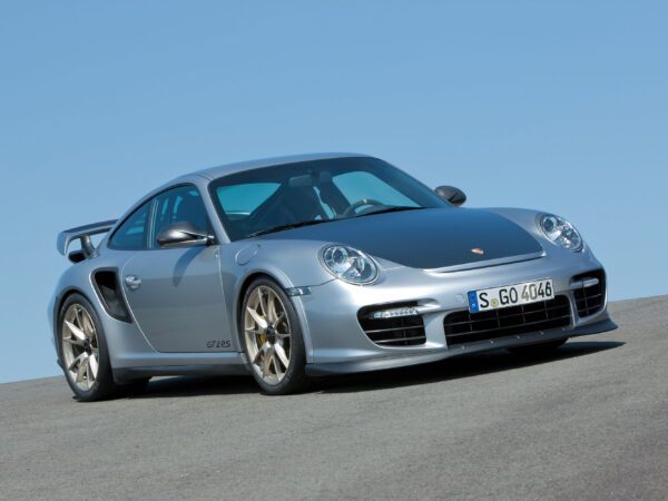 Porsche 911 type 997 GT2 RS vue AV 2010 - photo Porsche AG