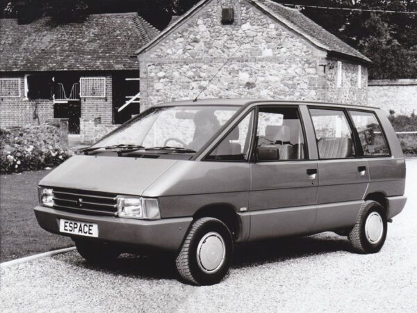 Renault Espace 2000 GTS 1985-1986 vue AV - photo Renault UK