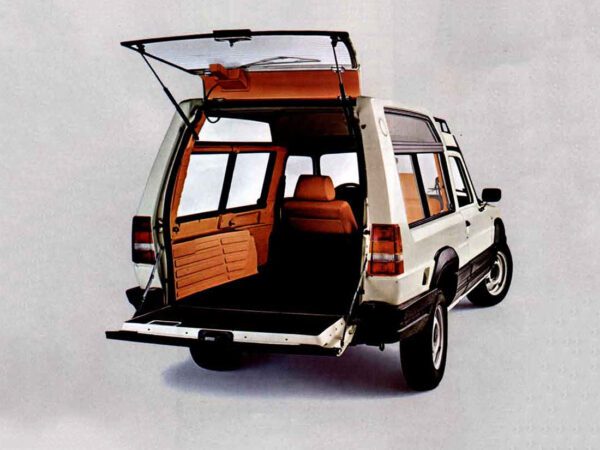 Talbot-Matra Rancho AS 1979-1981 vue AR avec hayon ouvert - photo Talbot