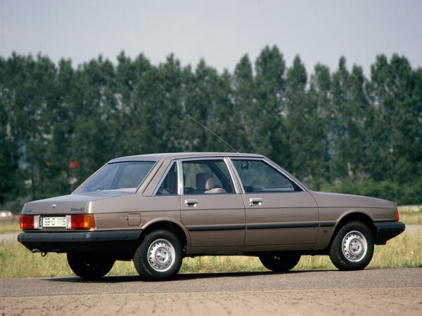 Talbot Solara GL 1982-1984 vue AR - photo Talbot