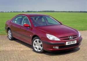 Peugeot 607 1999-2004 vue AV - photo Peugeot UK